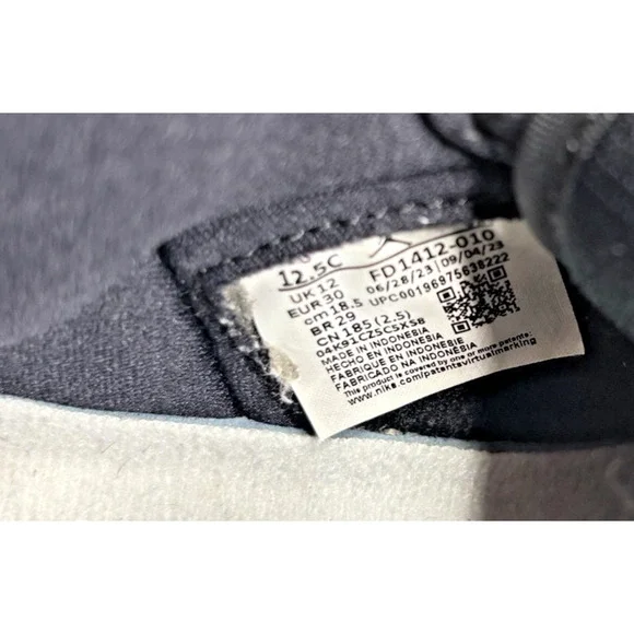 Size 12.5C Kids- Air Jordan 1 Retro OG High Black White FD1412-010 - Picture 7 of 8